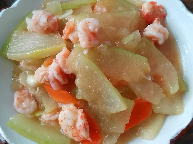 补钙|冬瓜和它一起炒，清香鲜美，低脂肪还能补钙锌，常吃好处多多