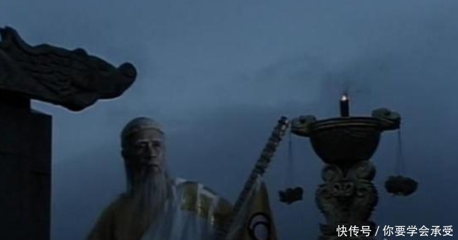 诸神|姜子牙在传说中是什么神?为何说“姜太公在此,诸神退位”