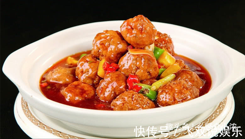 一个鸡蛋,一块豆腐,做出新颖美食,比麻婆豆腐好吃,还上档次