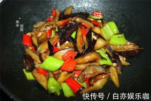 茄子|茄子简单又好吃的做法,不用油炸,不用腌,软烂鲜香赛过吃肉