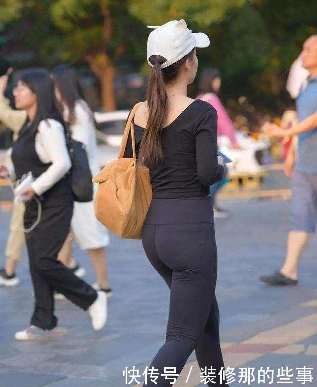 上衣|简单搭配的打底裤上身特别洋气,充满时尚浪漫的气息,富有质感