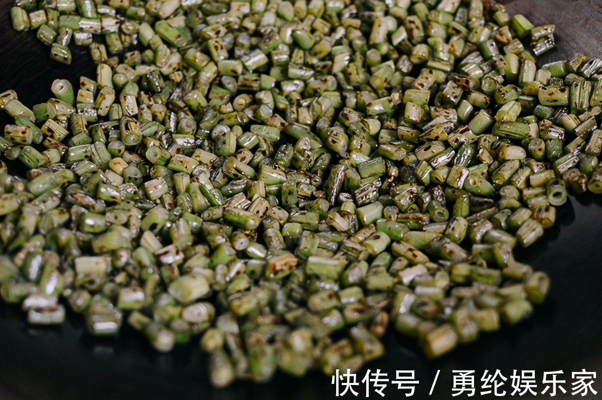 做法|开胃下饭的干煸四季豆,做法简单,香辣开胃,全家都爱吃