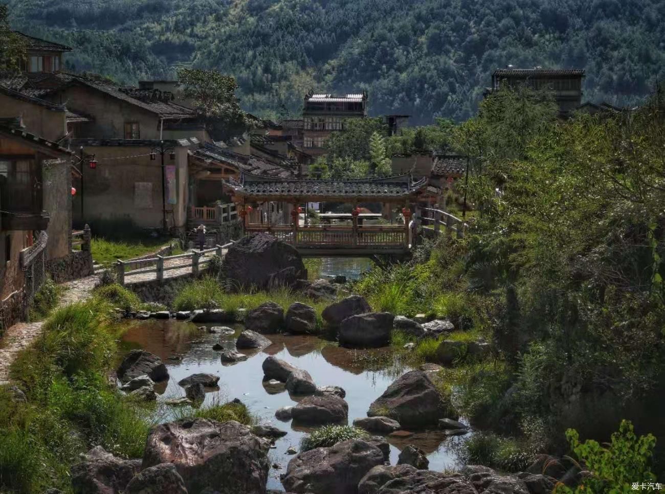 山水静美-龙潭古村