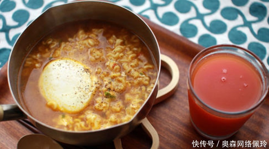 回去|我们老祖宗吃的有多差,你只要带点方便面回去,直接成为第一神厨