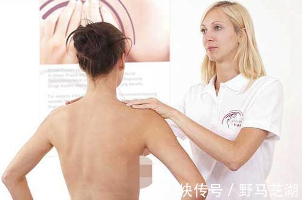 镜报|哥伦比亚女子自幼双目失明，却成为发现乳腺癌的专家，方法全靠它