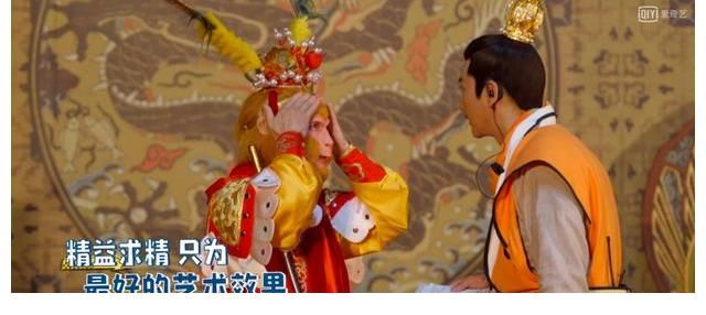 孫悟空|六小齡童馬德華合體登臺(tái)，網(wǎng)友看哭：齊天大圣也老了