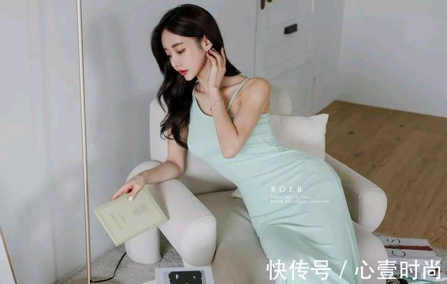 时尚|女神孙允珠高清时尚搭配:希腊风复古女神烟绿薄荷长裙