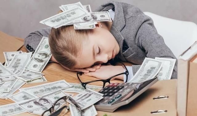 穷病|父母总是在孩子面前“哭穷”,小心“穷病”传染给孩子