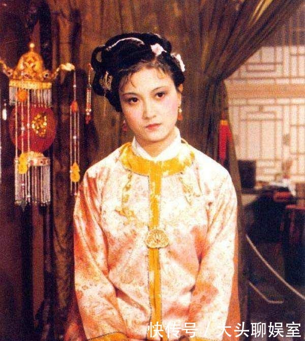 长江诗歌|《红楼梦》里贾迎春的昂贵的首饰金凤哪里去了
