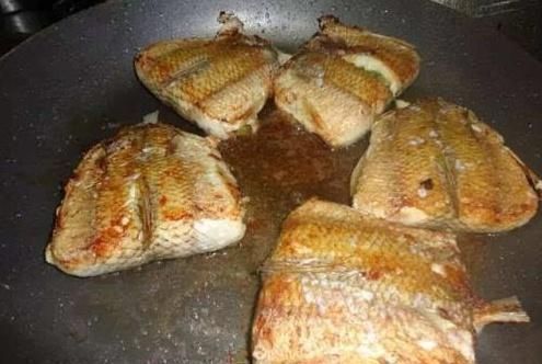 好吃|老外在中国餐馆点了“饼”,服务员却端来鱼,老外太好吃了