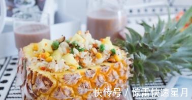 炒饭也能做的很好吃，食材丰富，孩子也喜欢！