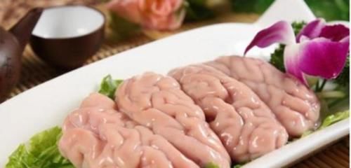 高血脂|高血脂的人,哪些食物要少吃?医生:2类食物,吃多了血脂会更高