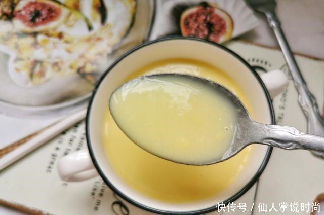  做法|外面卖的玉米汁为什么好喝原来只加清水还不够，分享正确做法