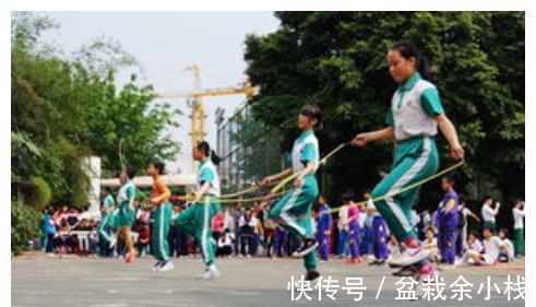 协调性|幼儿园老师，为什么都开始让孩子学跳绳？这个原因你想不到