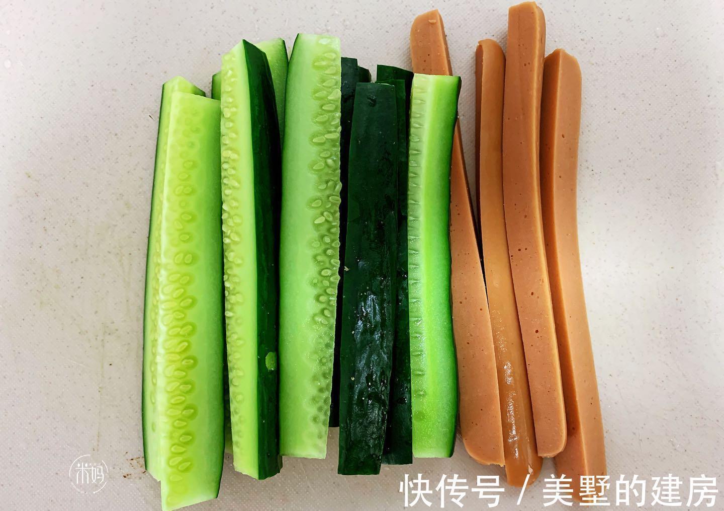 沙拉酱|晚餐就该吃它,长劲不长肉,减脂饱腹又解馋,卷一卷10分钟搞定