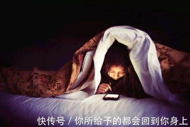 孩子|在家长工资充裕的条件下,要尽早给孩子买两款玩具,控制沉迷手机