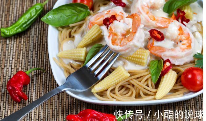 水果|糖尿病人晚餐怎么吃?做好3件事,血糖更稳定