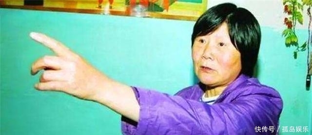 19岁少女为救人,徒手打死一只160斤金钱豹,英雄事迹却遭受非议