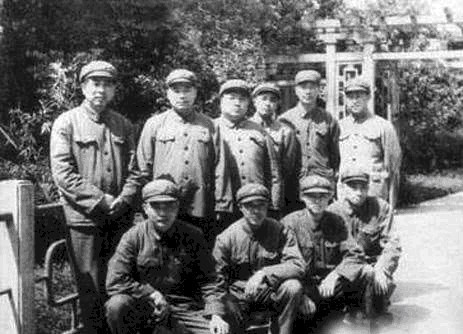 军官|冈村宁次抽调120名军官,组成战地观战团,一夜之间,观战团神秘失踪