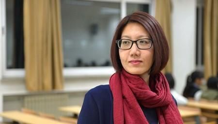 易立竞|《定义2021》无评分,易立竞不再犀利和毒舌,这还是她吗?