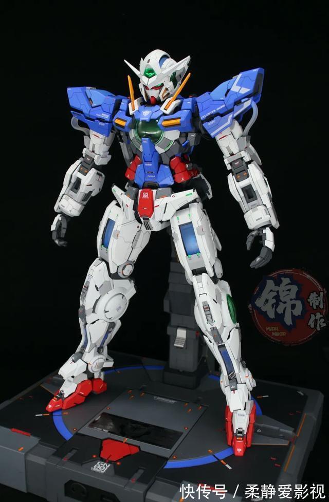 模型秀|高达模型秀:万代的PG能天使,作者超级认真