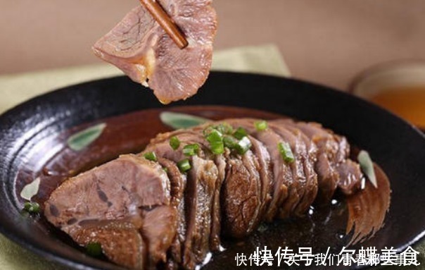 做酱牛肉时，多加“3酱”，牢记3个步骤，保证酥烂入味，酱香十足