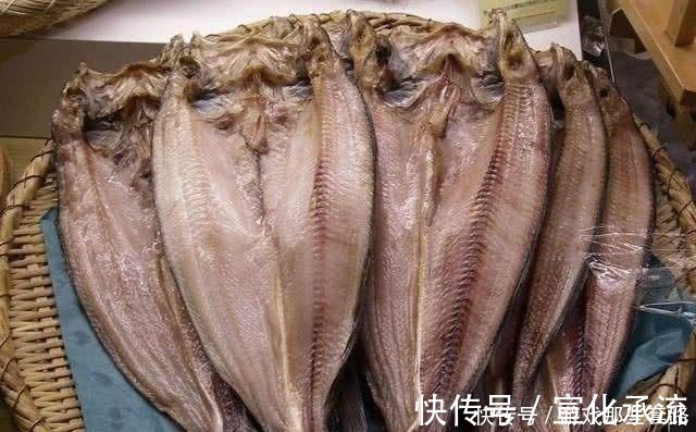 腌鱼|俄罗斯人最爱的3道“下酒菜”，喝最烈的酒，吃最重口的菜！