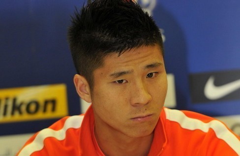 |还有羞耻心吗?赵明剑拍吃海参段子,并回复球迷:不练球会下岗吗