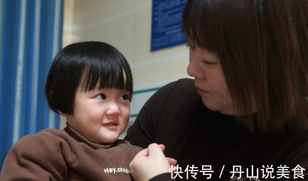 治疗费|漂亮女童身怀“特异功能”,没有痛觉,不会出汗,爸妈却因她流泪