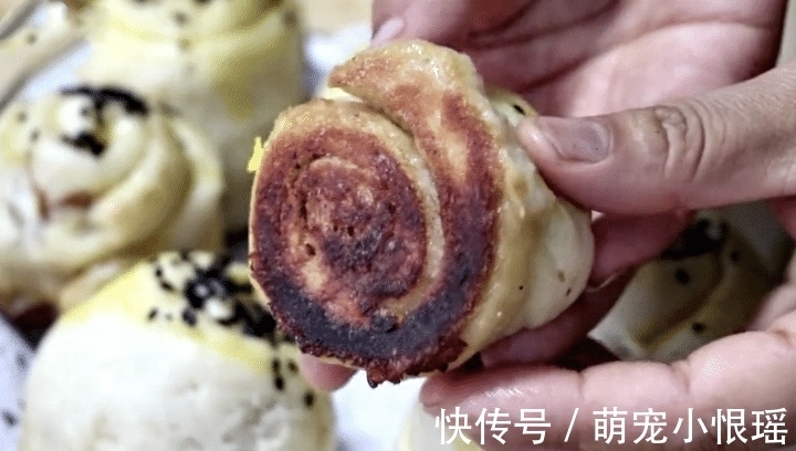 立秋后,遇到此果要多吃,3块钱1斤,补钙补铁,蒸一蒸香甜又松软