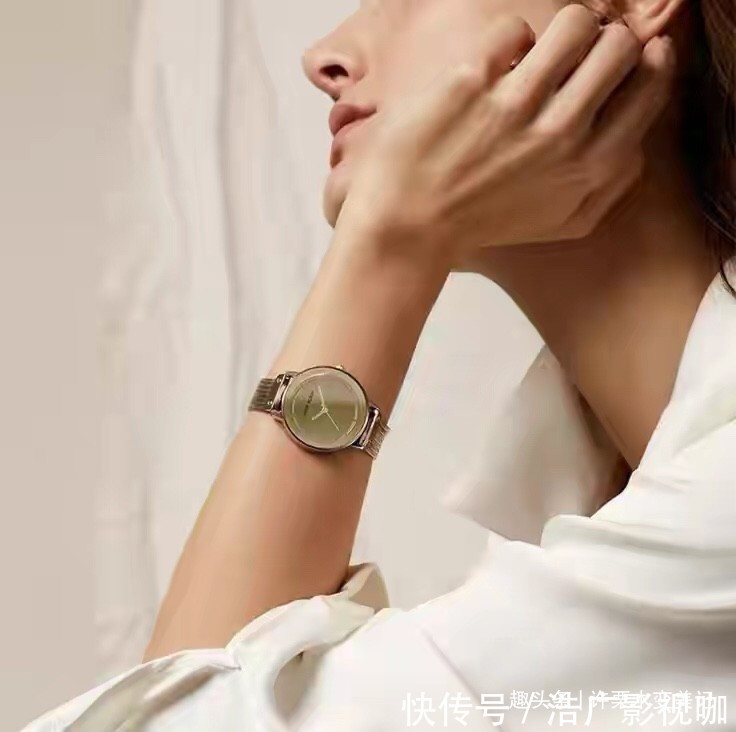 手表 女人手表戴左手好,还是右手好别再戴错被人嘲笑,值得收藏学习