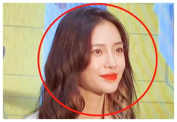 《跑男9》无滤镜生图：宋雨琦蔡徐坤颜值过关，杨颖暴露真实状态