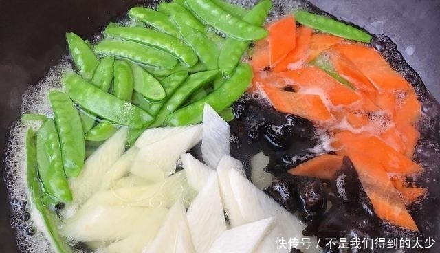 早春时节,饮食“多素少肉”,常吃这3道家常菜,清淡鲜美又润燥