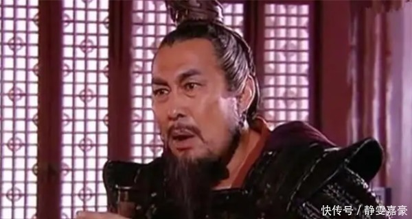官员被杀，妻儿逃难到一树下得活，从此改为树姓，成全球第一大姓