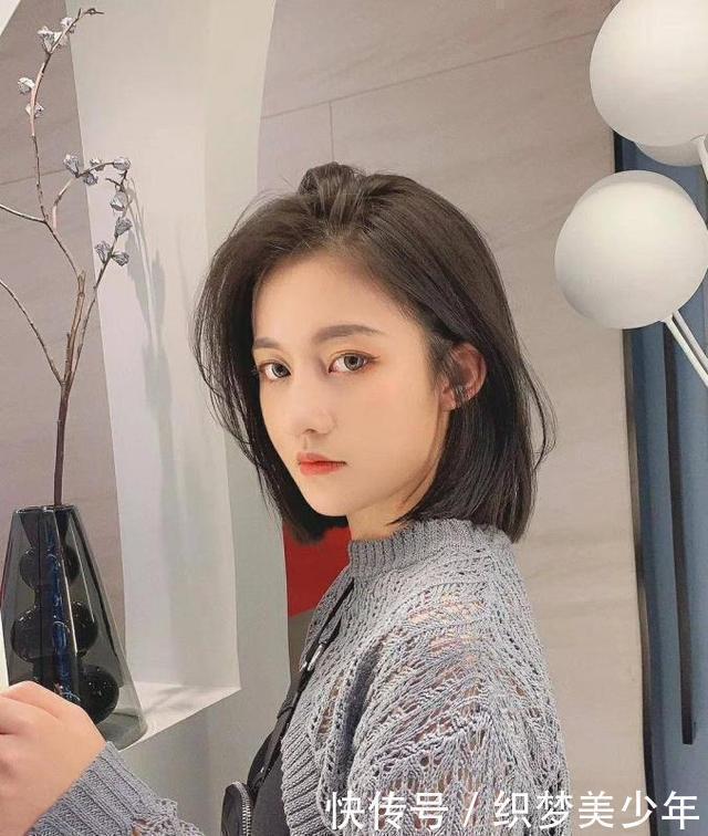 锁骨|不要再留黑长直了，羊毛卷时髦，空气刘海温柔，锁骨发俏皮