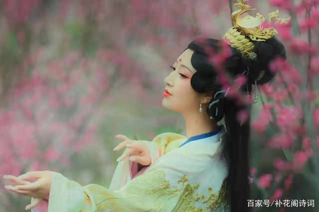 青山碧水@七言绝句与格律但听竹院莺声断，遥望山乡草色斜