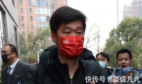 阿兰|国足两任主帅对归化球员态度大相径庭,究竟是为什么呢!