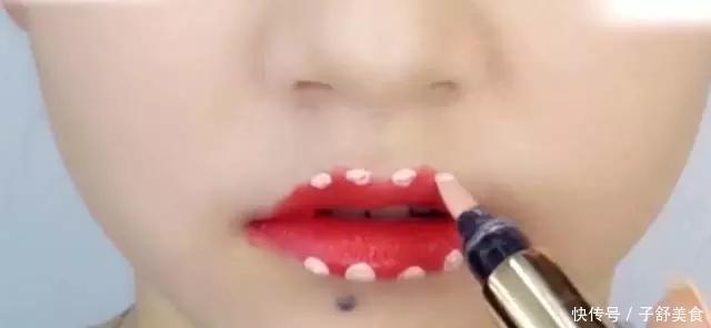 唇线|涂口红时少“勾”一下,再贵的口红涂出来也不好看