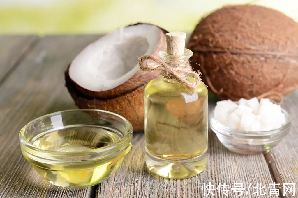 伤肝最狠的4种“热卖年货”，越吃肝越肥、越硬！商家都避雷，别买回家给亲友惹麻烦