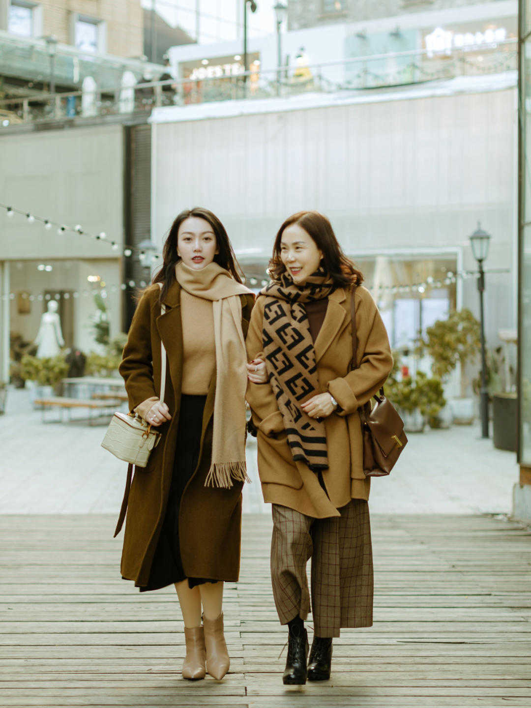 半裙 天变冷了,怎么穿裙子还那么保暖?温暖又显瘦