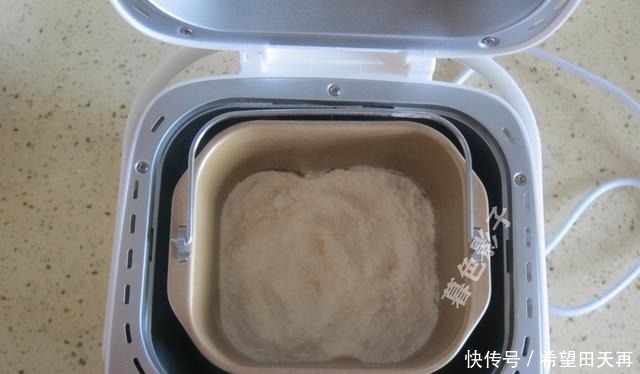 冬天，早餐要吃好，吃得饱，不用起早，简单热乎抗饿顶饱