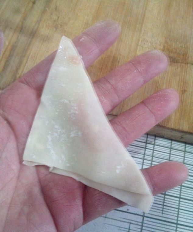 包馄饨的简单教程,一看就会,鲜香美味,让人垂涎欲滴,赶紧试试