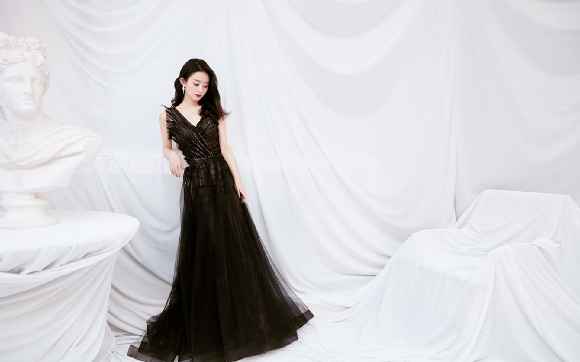 赵丽颖性感黑裙写真图片壁纸