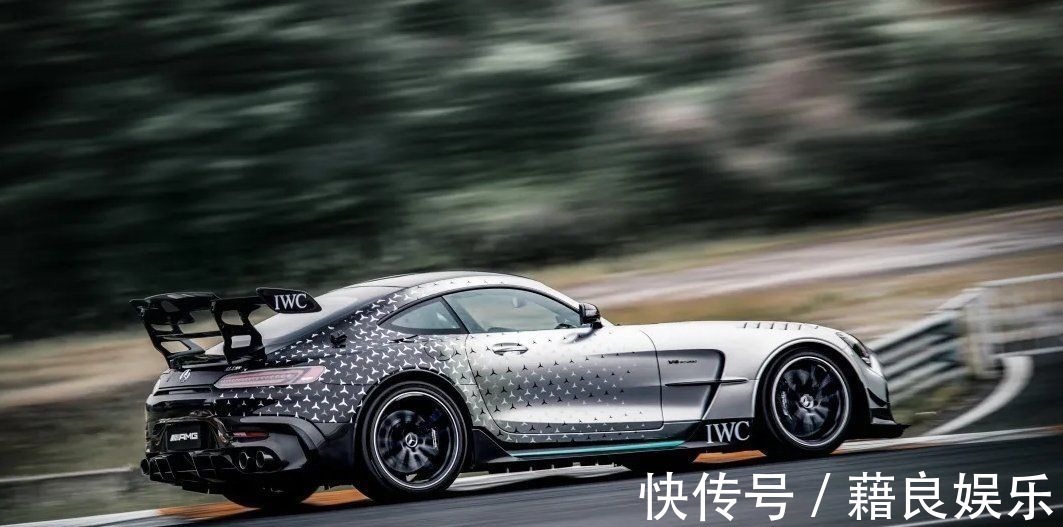 保时捷&富人们的顶级“玩具”,这些超跑联名腕表,随便一个都不简单