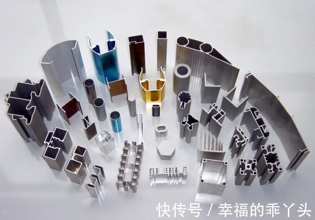 平手|门窗到底是铝合金好还是塑钢好?我家装错差点被骗走很多钱!