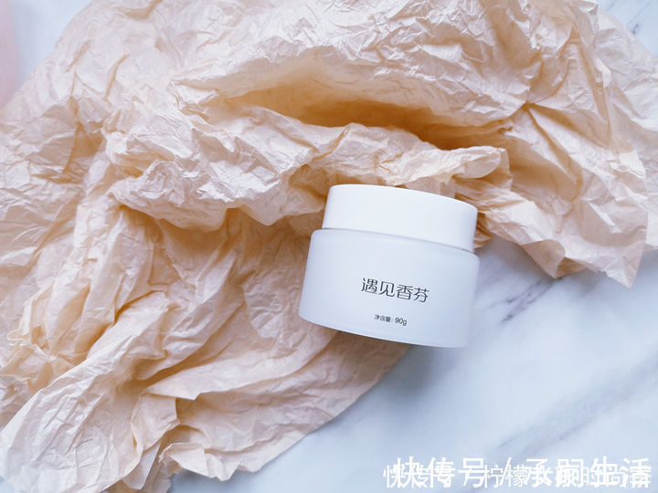 护肤品|盘点那些看似很low,实则惊艳的“零差评”护肤品,适合所有肤质