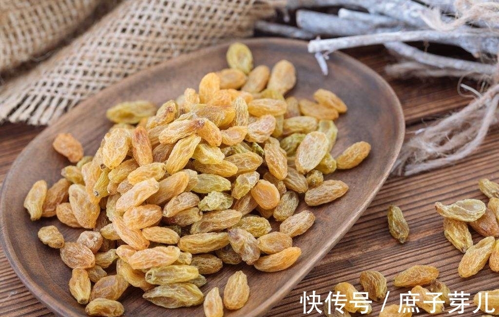 晚饭|不想30岁后被“色斑”困扰?把它们当“晚饭”,淡斑养颜还健康!