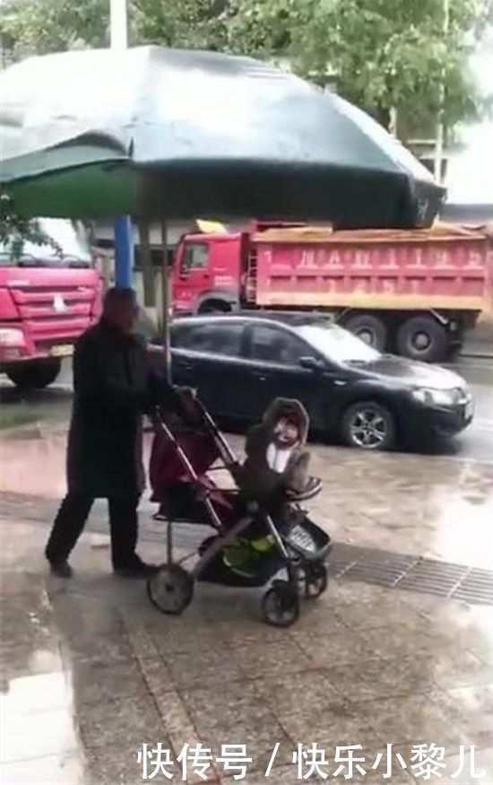 爷爷|“最懒爷爷”走红，陪孙子打点滴却“霸占”床位，儿媳脸都黑了