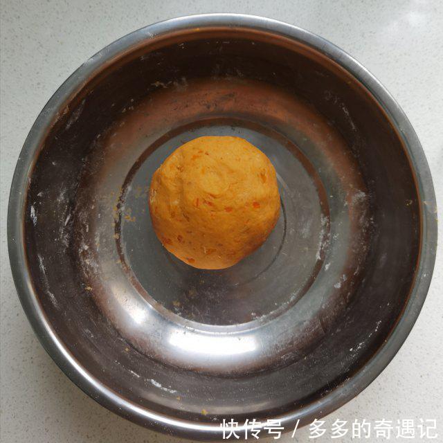 香甜可口|红薯芝麻饼,香甜可口,软糯好吃