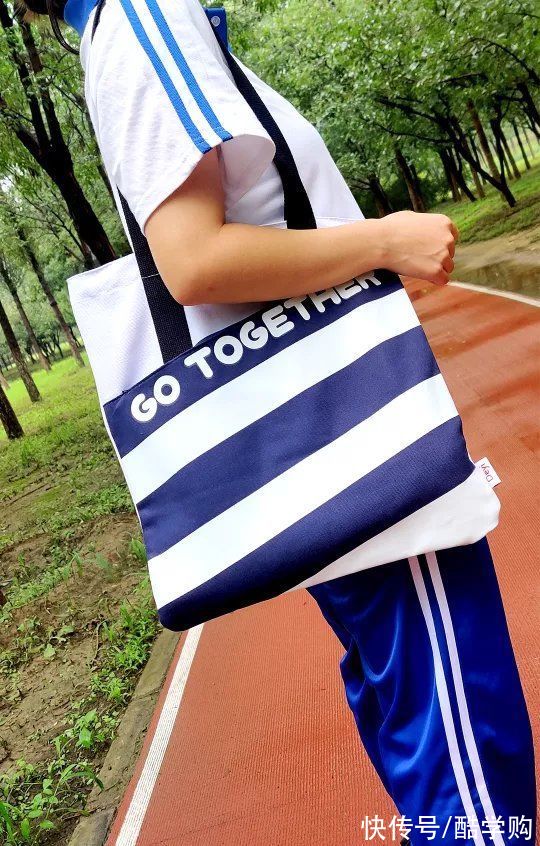 包包|全民都爱的帆布包，你也hold住